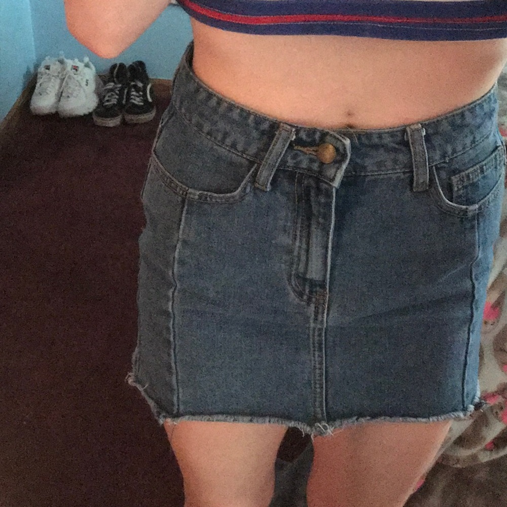 Denim skirt